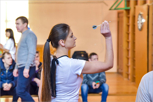 Соревнования по дартсу