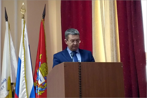 Проректор по общим вопросам Виктор Быковский