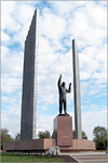 Yuri Gagarin monument. Open in new window [72Kb]