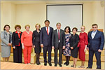 Almaz Nasyrov with heads of OSU educational departments.     [136 Kb]