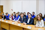 Meeting of Vladimir Shamanov with OSU students’ activists.     [127 Kb]