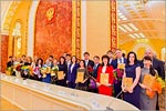 Rewarding the winners of the governor’s prizes.     [170 Kb]