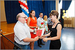 Awarding of diplomas with honors to OSU graduates. Открыть в новом окне [144 Kb]