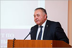 Alimzhon Riskulov, rector of Tashkent Institute of Design, Construction and Maintenance of Automobile Roads.     [66 Kb]